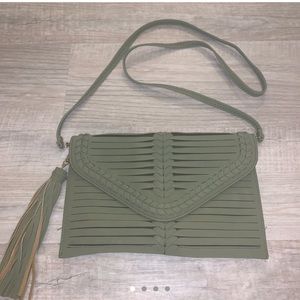 SUPER ADORABLE WOVEN OLIVE COLORED CROSSBODY BAG